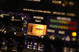 blurred dbx